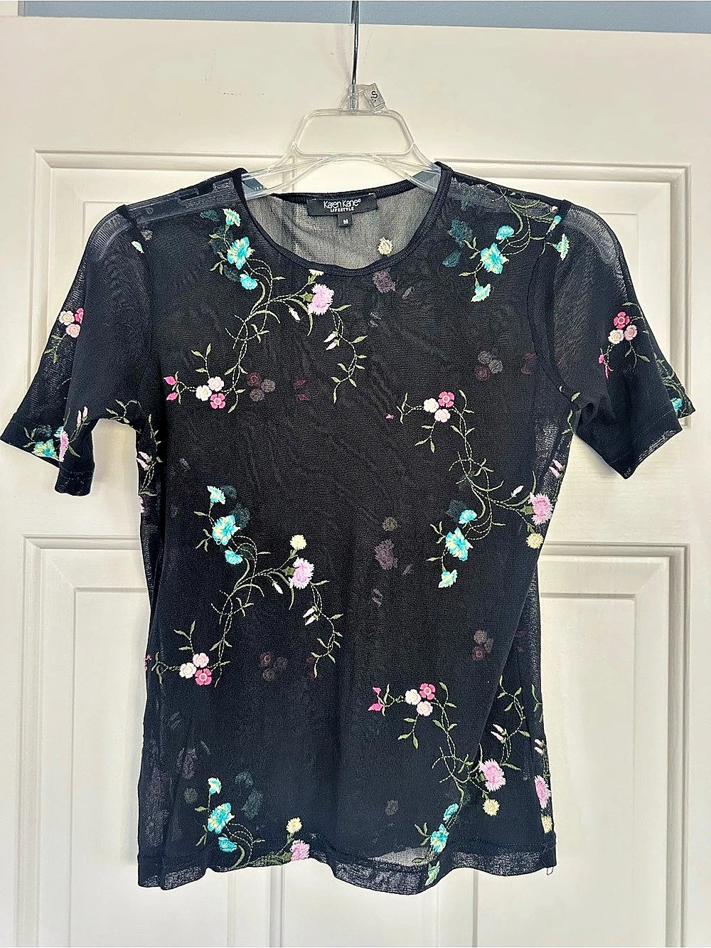 Karen Kane - Sheer Floral Short Sleeve Top in Black Size Medium